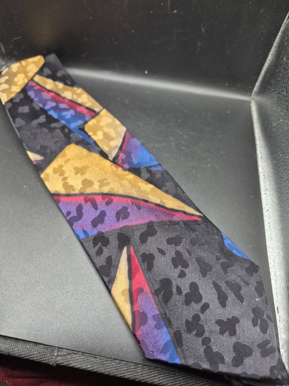 Robert Daskal Abstract Patterned Silk Tie  Multicolor Black Gold Red Blue Yellow